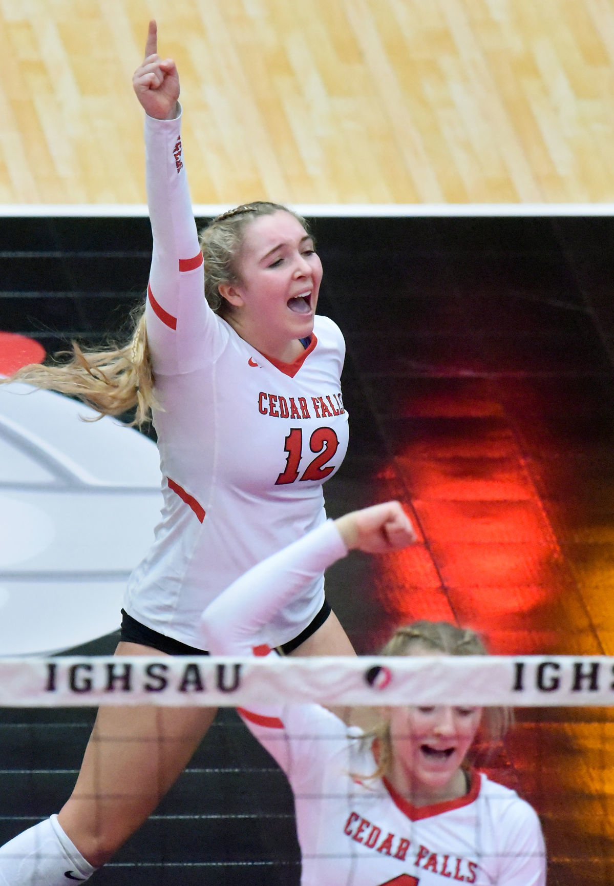 Iowa State Volleyball Cedar Falls vs. Linn-Mar
